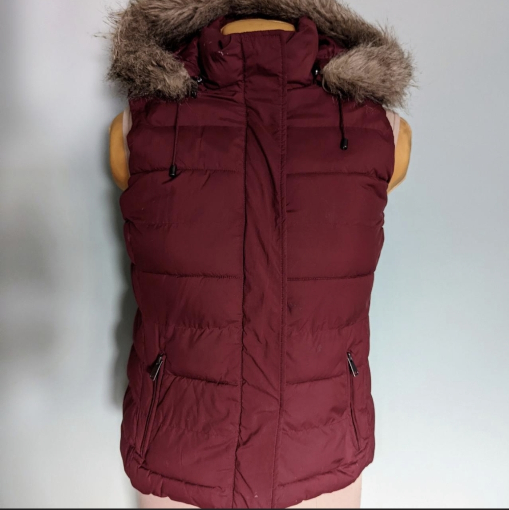 Burgundy puffy vest